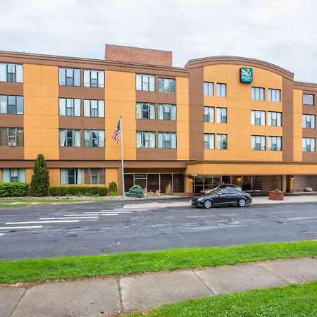 St Lawrence Hotel Massena Exterior photo