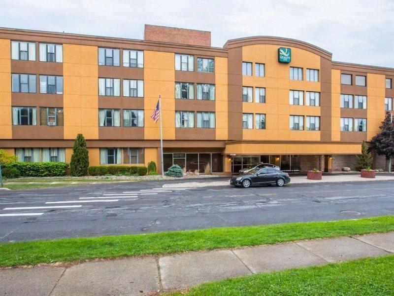 St Lawrence Hotel Massena Exterior photo